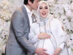 syahrini-dan-reino-barack-umumkan-kehamilan-pertama-11