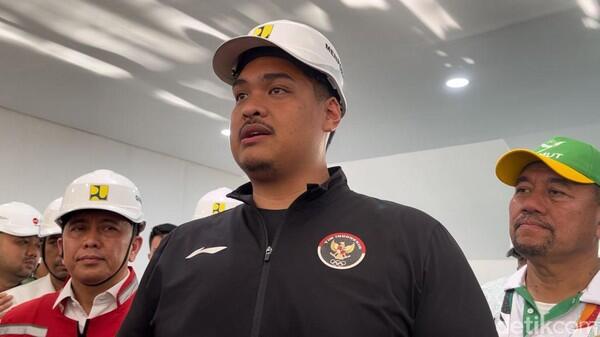 menpora-dito-ariotedjo-saat-tinjau-venue-pon-di-sumut-foto-kartika-saridetiksumut_169