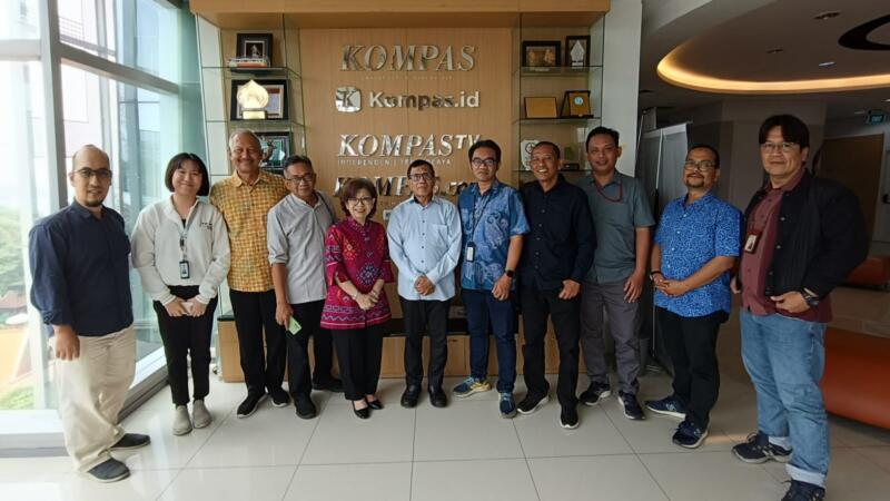 post-cf15d38b35e86e16f30abca9b0789dda