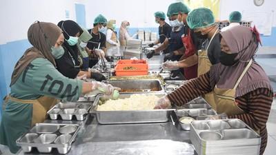 ribuan-anak-keracunan-pola-masak-mbg-dipertanyakan-1758267189390_169